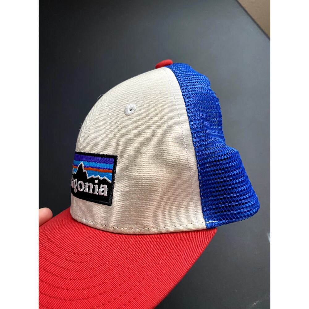 Patagonia White Blue Red Logo Baseball Cap – Adjustable Trucker Hat Outdoor Gear - Picture 3 of 7